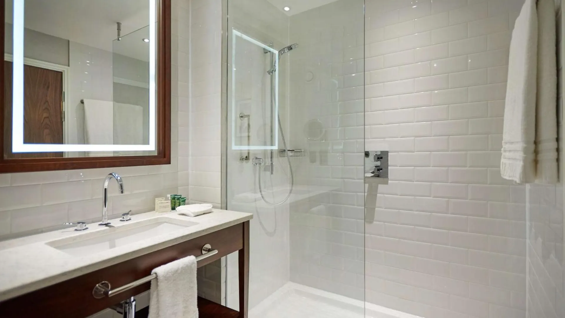 Отель Hilton Southampton - Utilita Bowl Великобритания